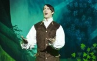 Бродвейский мюзикл по сказке Шарля Перро — Кот в сапогах. На Песах, в  дни каникул 
