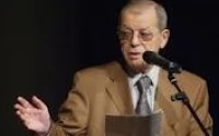Аркадий Арканов, Александр Каневский, Владимир Вишневский в небычном, по-несерьезному смешном вечере  «Трое на одной сцене, не считая микрофона...»