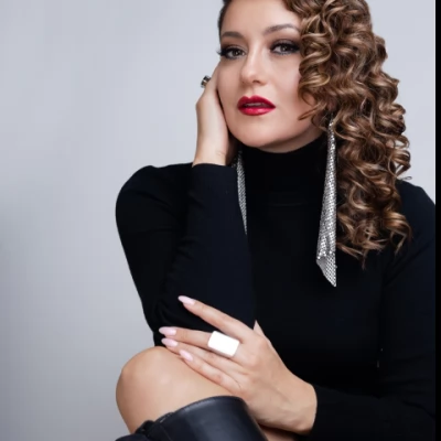 Юлия Винкан