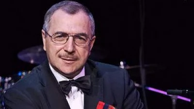 Григорий Файн в гостях у Роберта Анчиполовского — Мелодии Голливуда