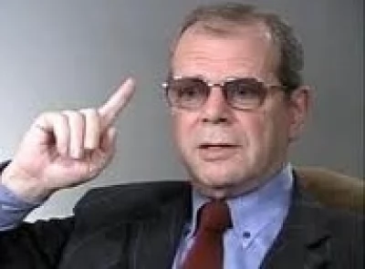 Аркадий Арканов, Александр Каневский, Владимир Вишневский в небычном, по-несерьезному смешном вечере  «Трое на одной сцене, не считая микрофона...»